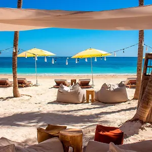the-fives-oceanfront-all-senses-inclusive.allrivieramayahotels.com/