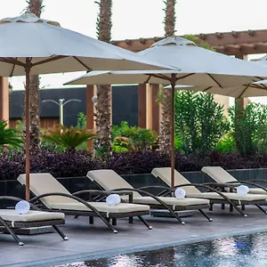 Hotel Movenpick And Residences